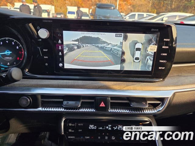 Kia K5 3세대 Signature, 2022 10