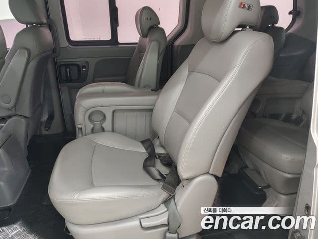 Hyundai The / новый New Grand Starex Smart, 2018 15