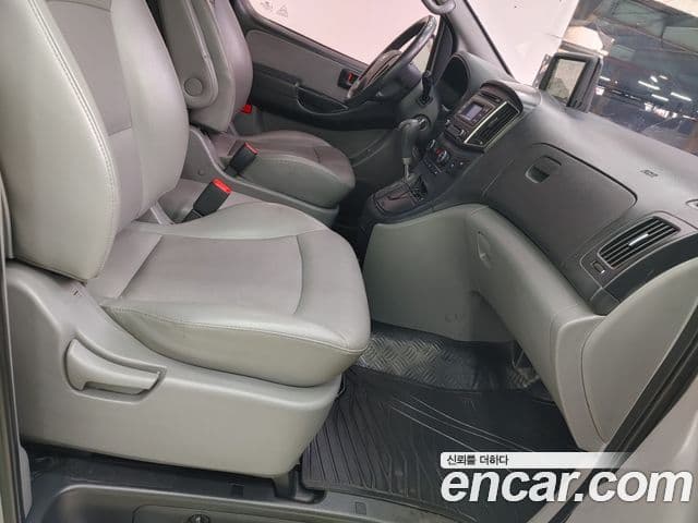 Hyundai The / новый New Grand Starex Smart, 2018 17