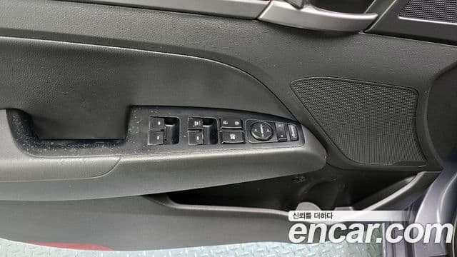 Hyundai Avante AD Special, 2017 18