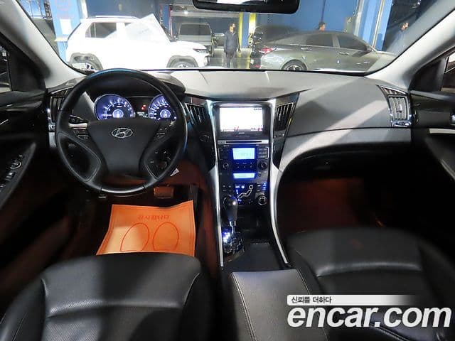 Hyundai YF Sonata чёрный, 2011 все фото