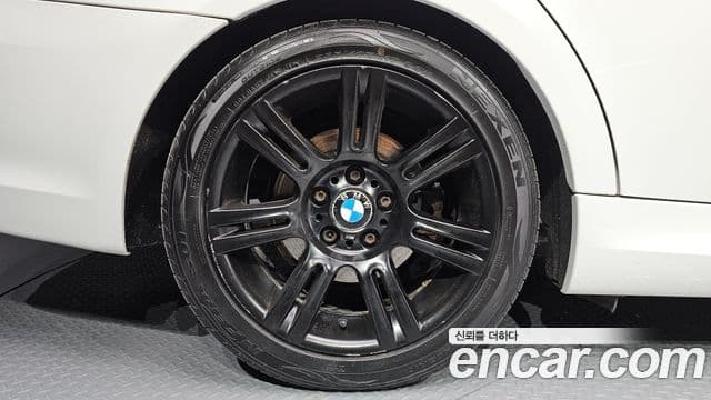 BMW 3시리즈 (E90) 320d седан M Sport, 2011 все фото