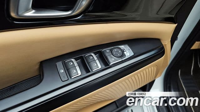 Kia Carnival 4세대 бензин 9인승 High Limousine(компания по спецнадстройкам), 2023 14