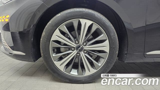 Kia K8 гибрид Noblesse, 2023 все фото