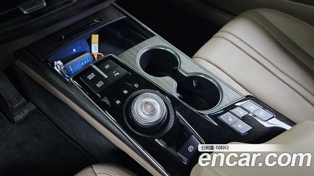 Kia K8 гибрид Noblesse, 2023 9