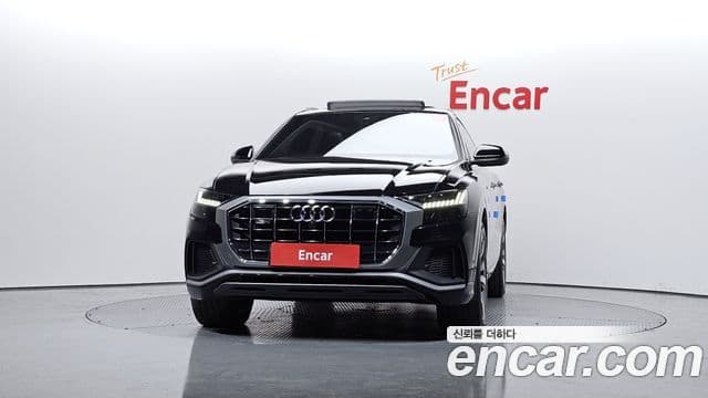 Audi Q8 (4M) Premium, 2022 3