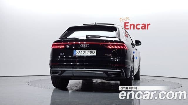 Audi Q8 (4M) Premium, 2022 4