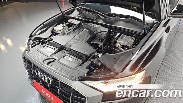 Audi Q8 (4M) Premium, 2022 6