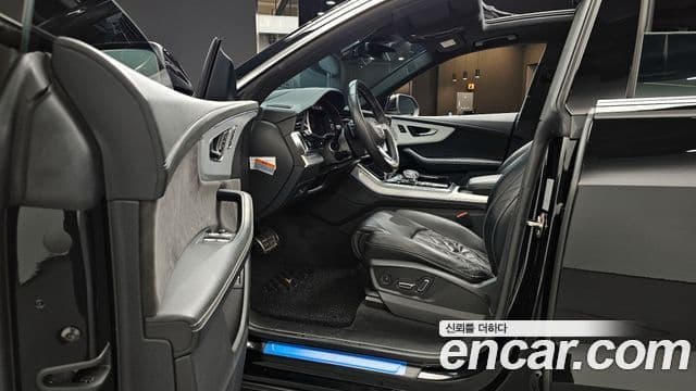 Audi Q8 (4M) Premium, 2022 10