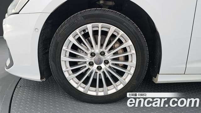 Audi A6 (C8) Premium, 2020 все фото