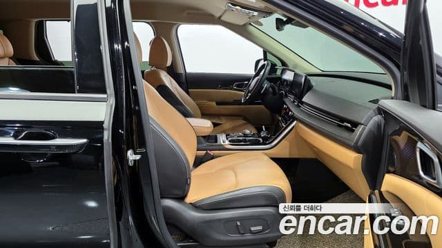Kia Carnival 4세대 Signature, 2023 10