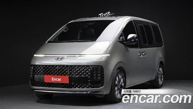 Hyundai Staria Inspiration, 2023 1