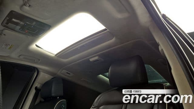 Hyundai Staria Inspiration, 2023 17