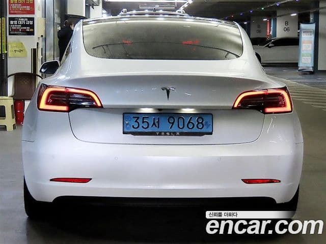 Tesla модель 3 Standard Range Plus RWD, 2020 все фото