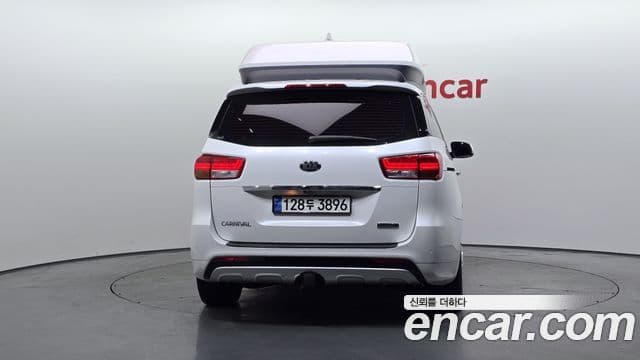 Kia All New Carnival Prestige High Roof, 2018 4