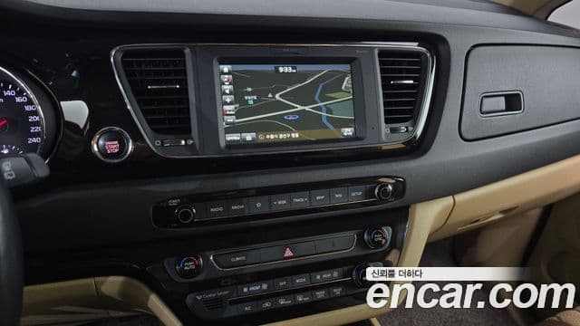 Kia All New Carnival Prestige High Roof, 2018 14