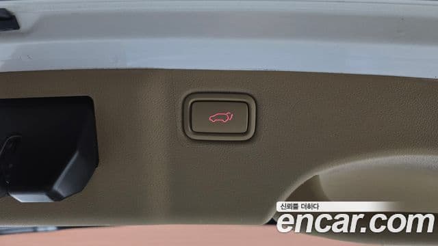 Kia All New Carnival Prestige High Roof, 2018 20