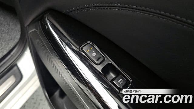 Kia K7 Premier 3.0 LPI Prestige(арендный автомобиль), 2020 19