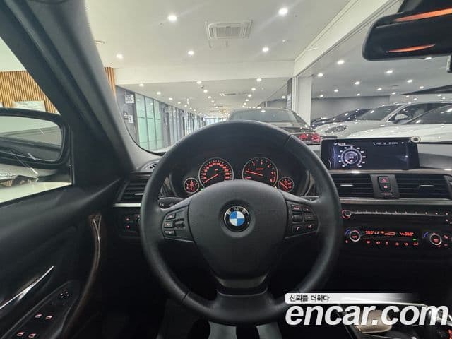 BMW 3시리즈 (F30), 2014 15