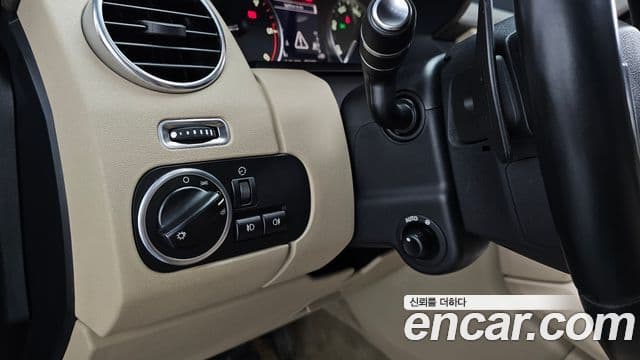 Land Rover Discovery 4 3.0 SDV6 HSE, 2014 18