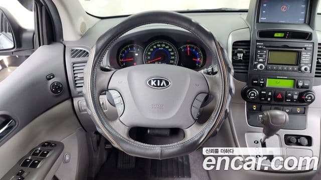 Kia Carnival R Grand Carnival GLX, 2010 13