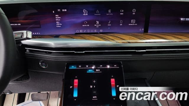 Cadillac Escalade 5세대 ESV Sport Platinum, 2025 14