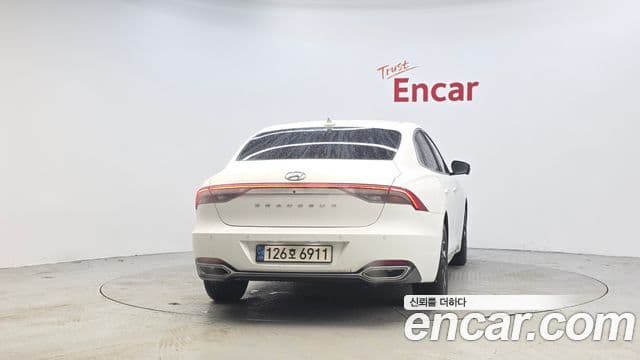 Hyundai The / новый New Grandeur IG гибрид Premium, 2022 4