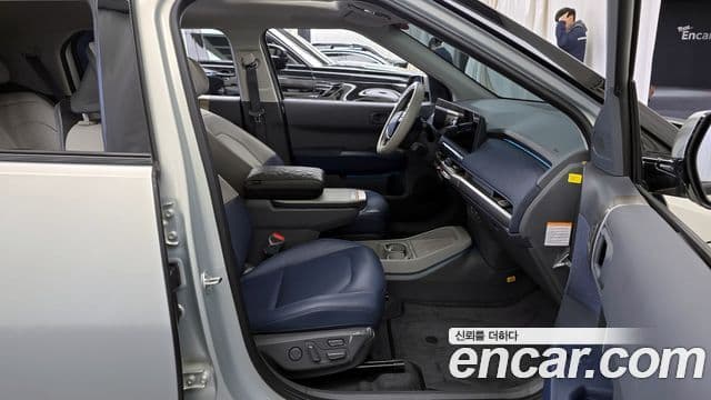 Kia EV3 Earth, 2025 11