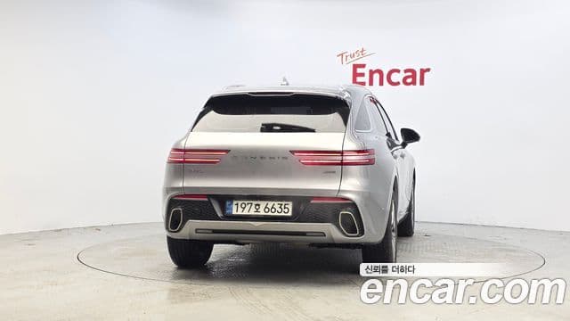 Genesis GV70, 2022 4