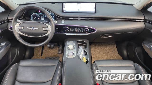 Genesis GV70, 2022 7