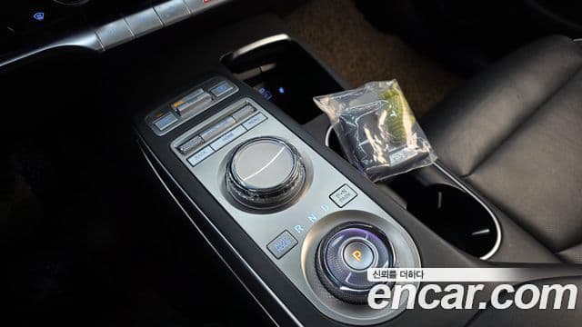 Genesis GV70, 2022 9