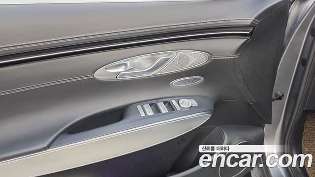 Genesis GV70, 2022 16