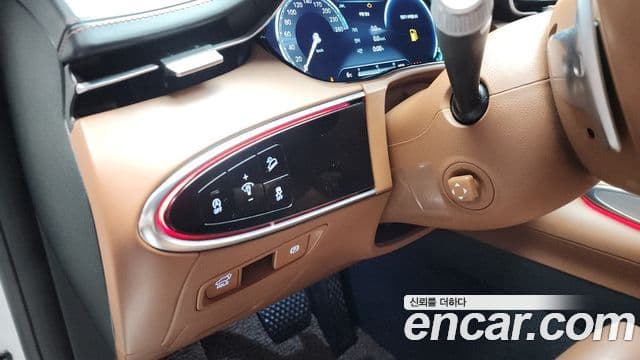 Genesis GV70, 2022 18