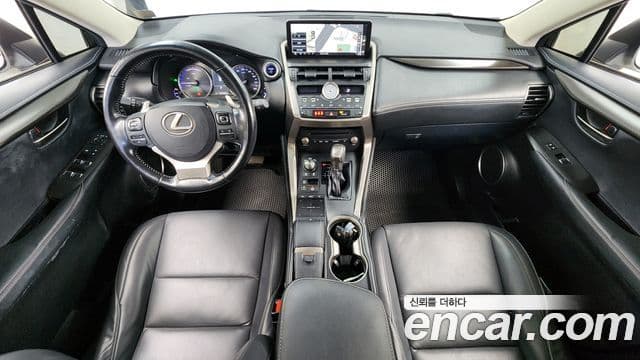 Lexus NX300h Supreme, 2018 7