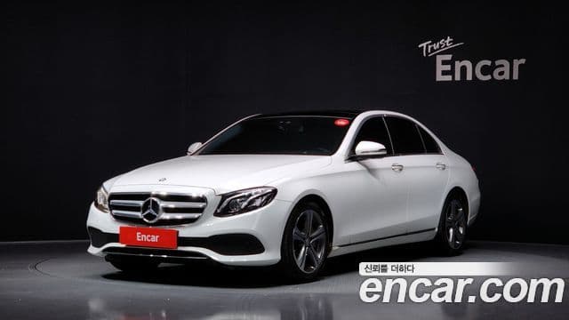 Mercedes-Benz E-класс W213 Avantgarde, 2017 1