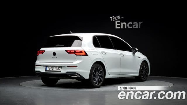 Volkswagen Гольф 8세대 Prestige, 2023 2
