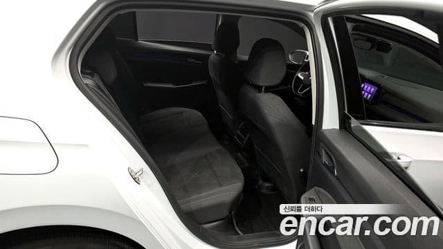 Volkswagen Гольф 8세대 Prestige, 2023 12
