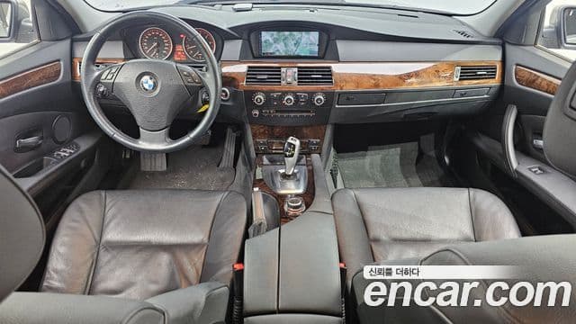 BMW 5시리즈 (E60) 528i седан, 2009 7