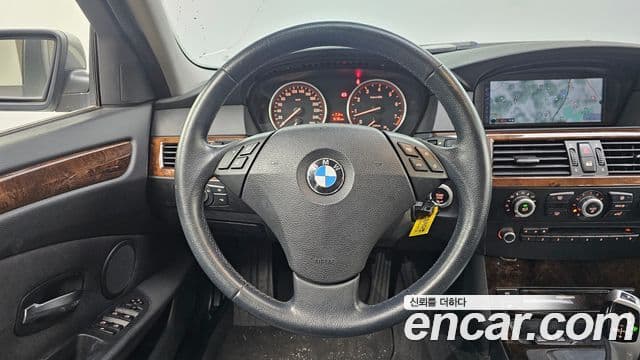 BMW 5시리즈 (E60) 528i седан, 2009 13