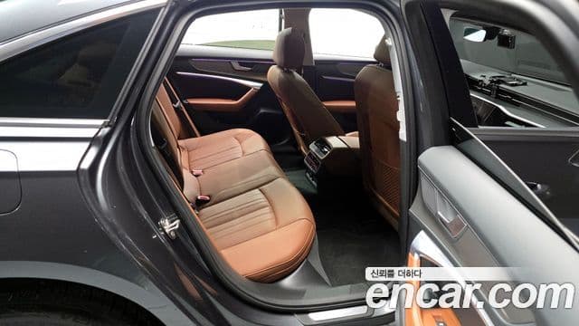 Audi A6 (C8), 2021 12