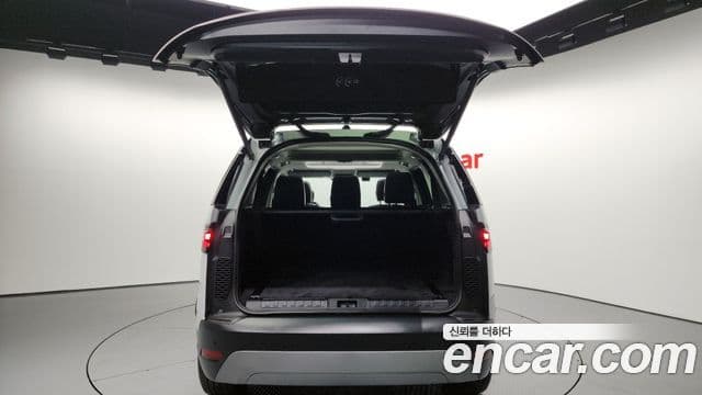 Land Rover Discovery 5 D250 S, 2024 20