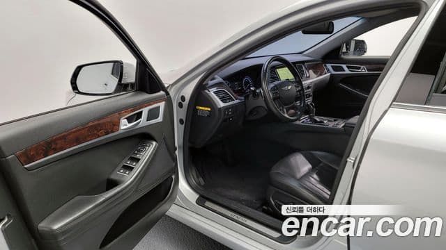 Hyundai Genesis DH Modern, 2016 10