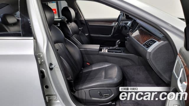 Hyundai Genesis DH Modern, 2016 11