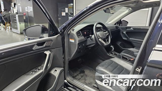 Volkswagen Tiguan 2세대 Prestige, 2023 11