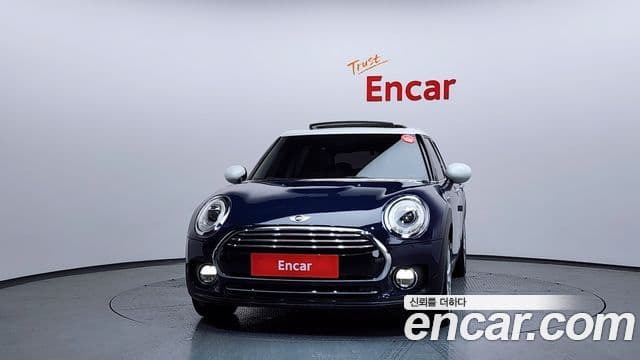 Mini Cooper 클럽맨 2세대, 2016 3