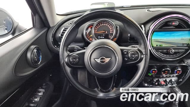 Mini Cooper 클럽맨 2세대, 2016 13