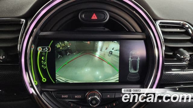 Mini Cooper 클럽맨 2세대, 2016 16