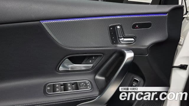 Mercedes-Benz A-класс W177 A220 седан, 2023 17