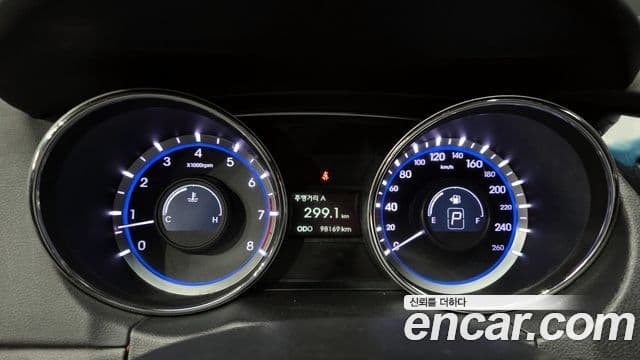 Hyundai YF Sonata LPI top, 2012 8