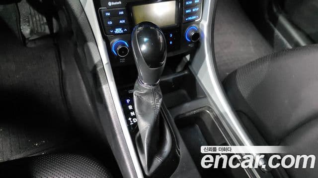 Hyundai YF Sonata LPI top, 2012 9